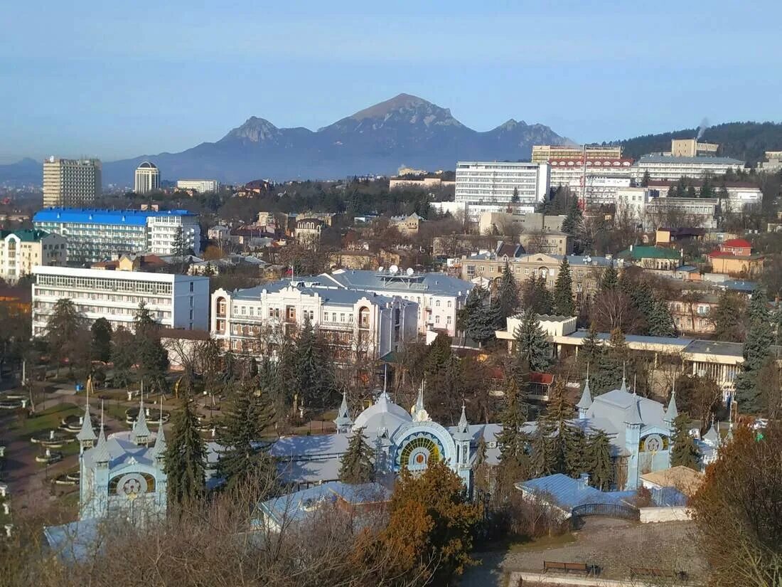 Пятигорск городской сайт. Гора Машук в Пятигорске. Гора Бештау Ставропольский край. Вид с горы Машук Пятигорск. Смотровая площадка Пятигорск Машук.