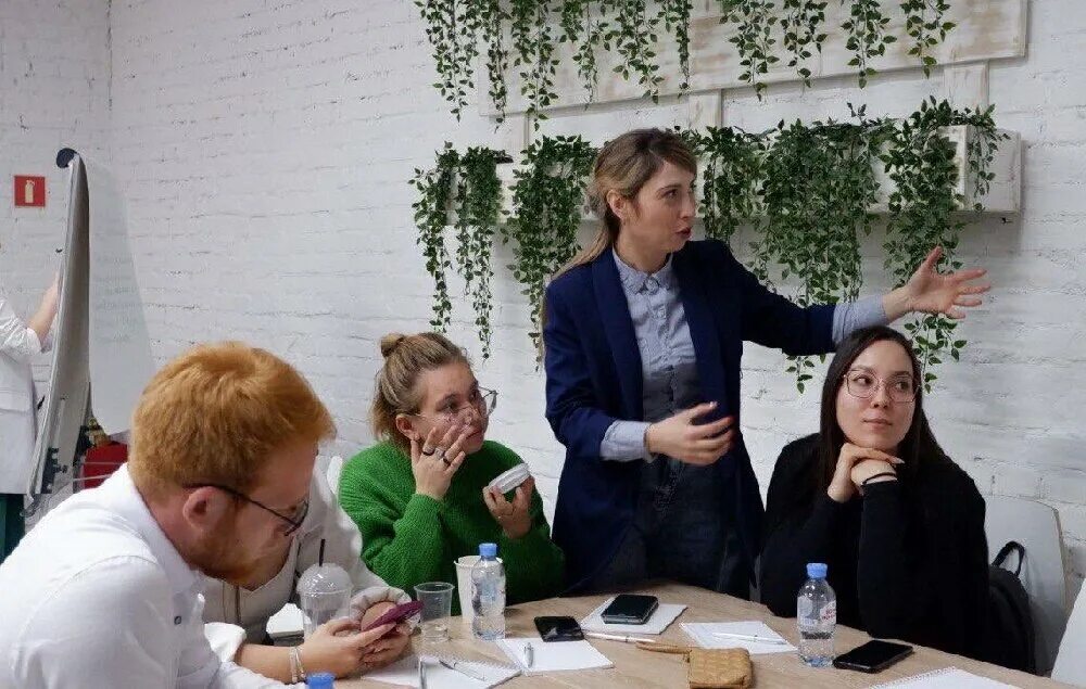 Астньюс астраханские новости. Аст новости. Бизнес форум. Аст ньюс. Аст новости.
