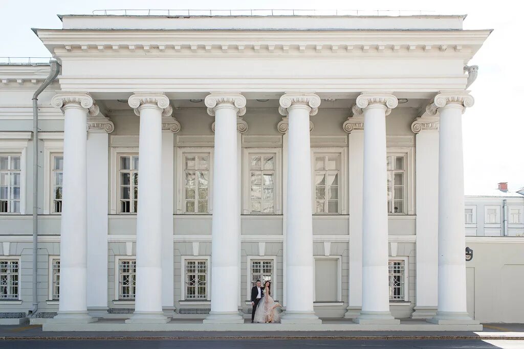 Дворик кфу казань. Кфу филологический факультет. Казанский (приволжский) федеральный университет. Кфу главный корпус. Анатомический театр кфу казань.