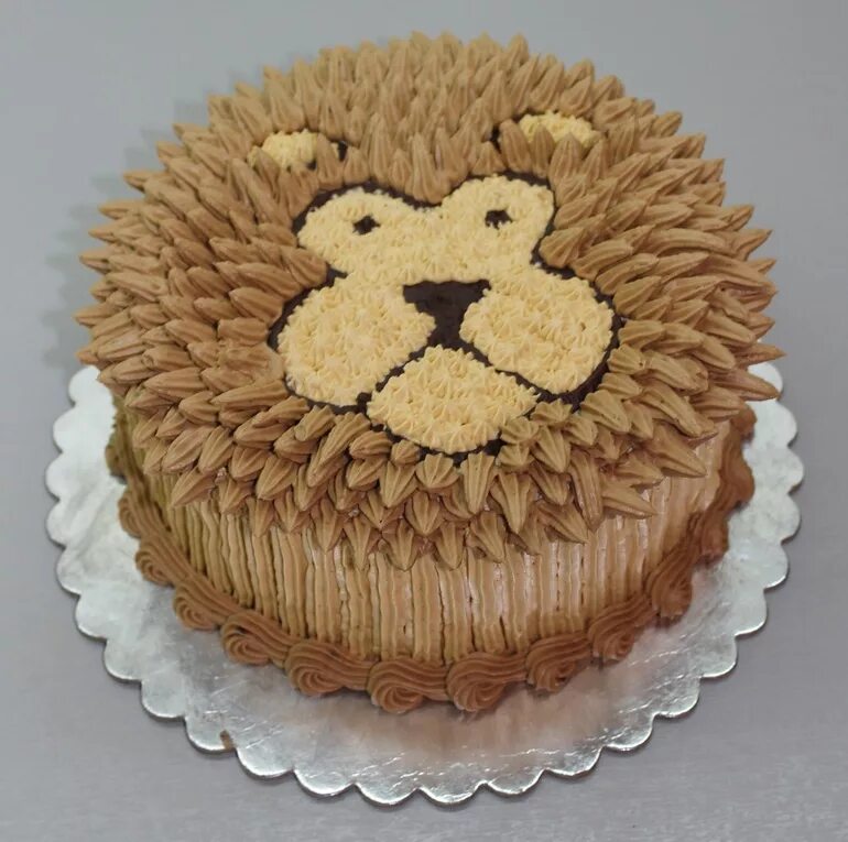 кремовые мальчики. кремовые мальчики. кремовое украшение торта для мальчика. кремовые мальчики. детские кремовые тортики.