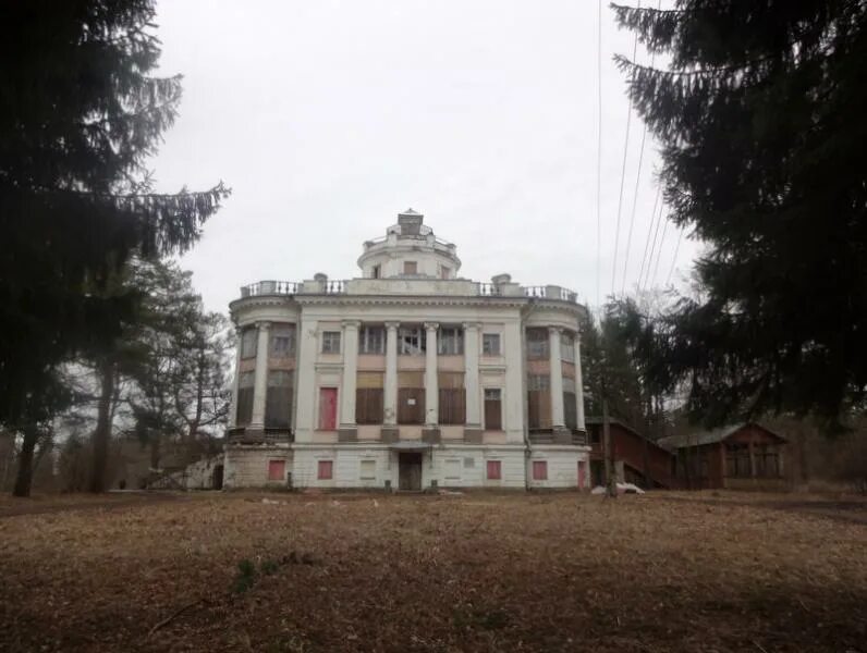 Погода в тайцах ленинградской области. Тайцы Ленинградская область. Тайцы Гатчинский район фото. Администрация в Тайцах. Орловские ключи Гатчинский район.