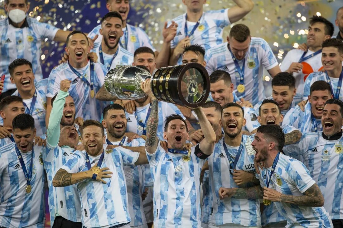 Международные кубков чемпионата. Сборная Аргентины 2021. Месси с Кубком Америки.