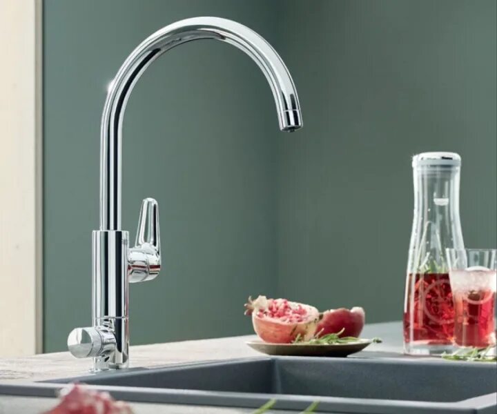 Смеситель кухонный высокий. Grohe Blue Pure 127424. Смеситель для кухни Grohe Blue. Кухонный кран Grohe. Смеситель для кухни Grohe 5000.