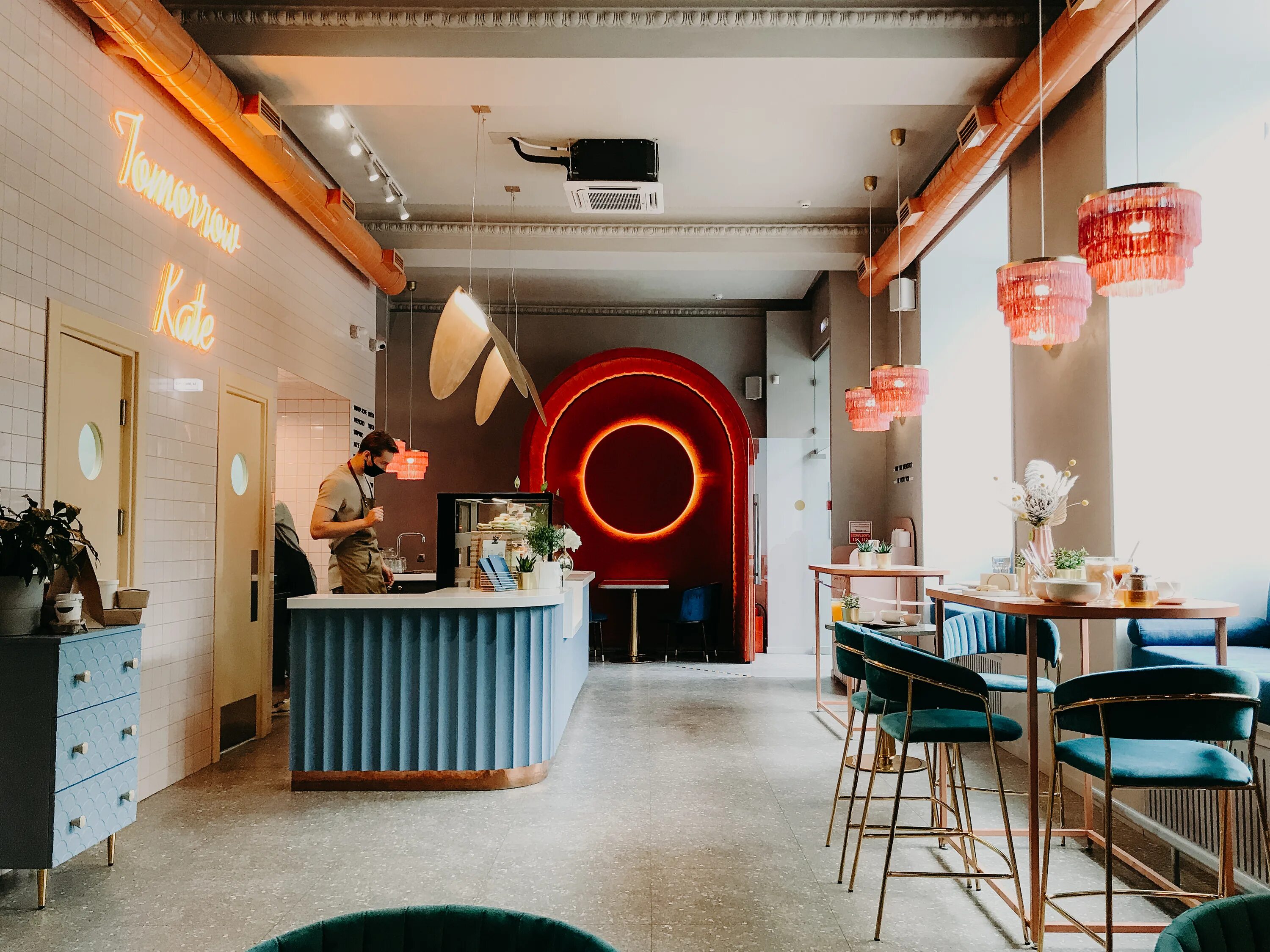 кафе кемерово. кафе кемерово с красивым интерьером. уйгурочка кафе кемерово. кафе на набережной кемерово. парадайс ресторан.