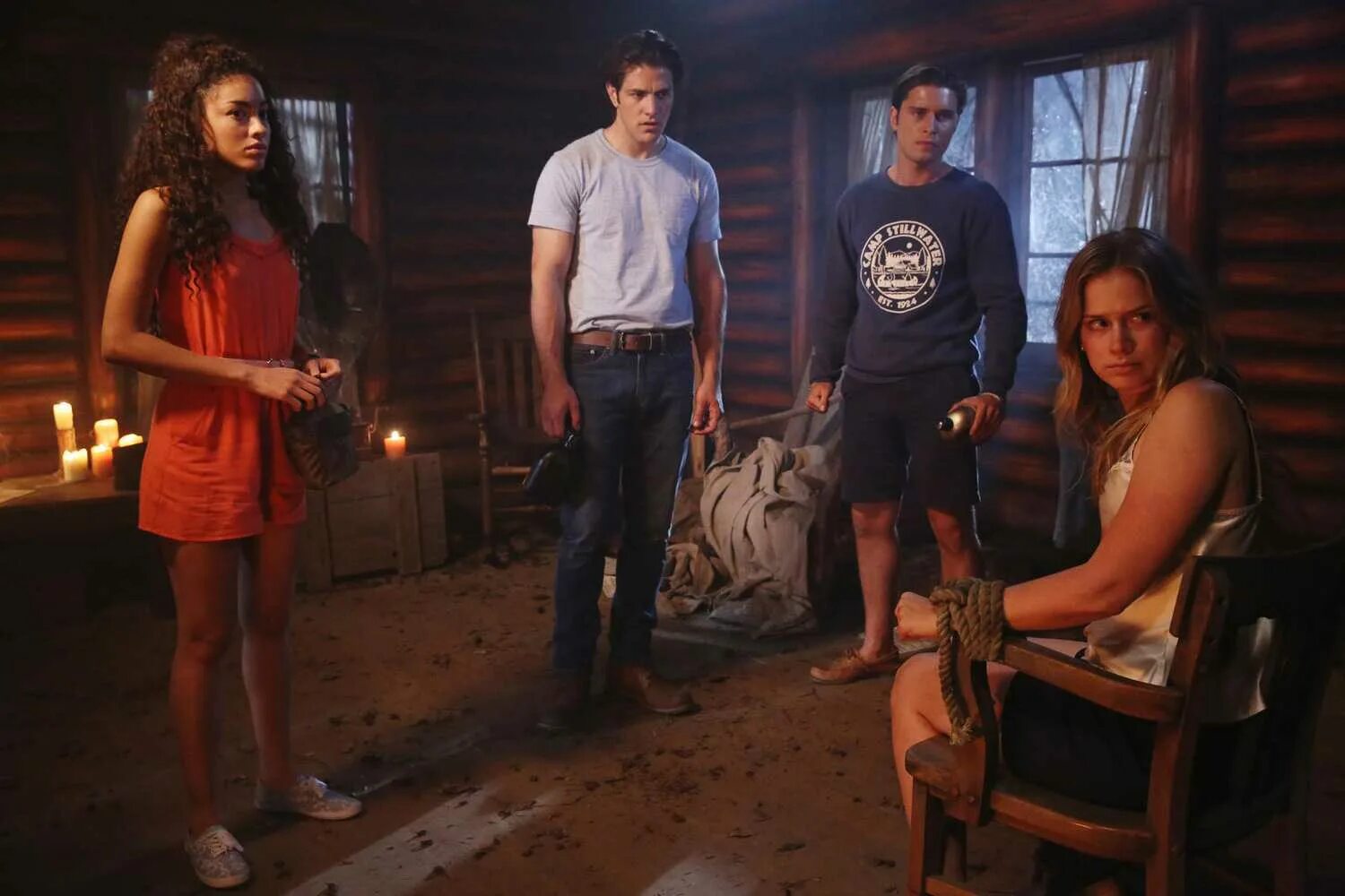 Перфекционистки нолан. Дата выхода милые. Хён су милый дом. Перфекционистки нолан. София карсон милые обманщицы.