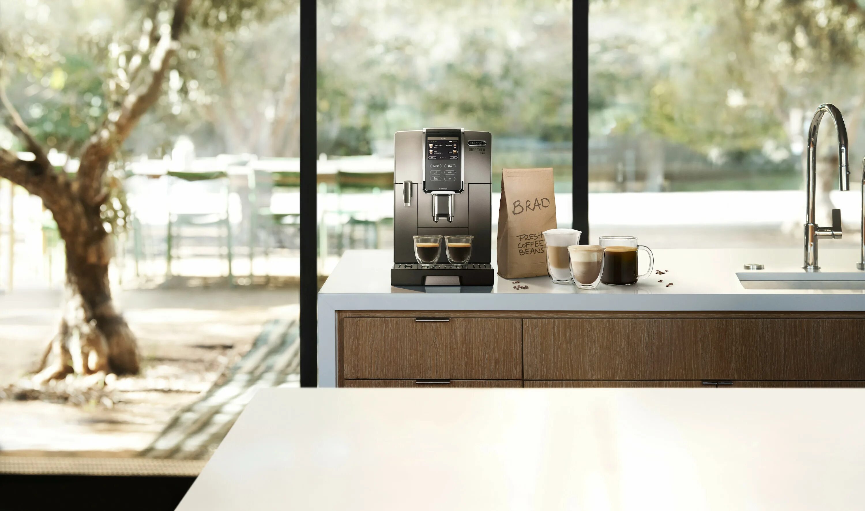 Перфетто делонги. Перфетто делонги. Кофемашина de'longhi perfecta esam 5400. Кофемашина delonghi perfecta. Кофемашина carimali mini cap.