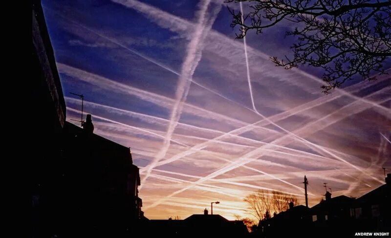 Chemtrails over the country club speed. Химиотрассы. Lana del rey chemtrails over the country club 2021. Chemtrails over the country club speed. Chemtrails over the country club album.