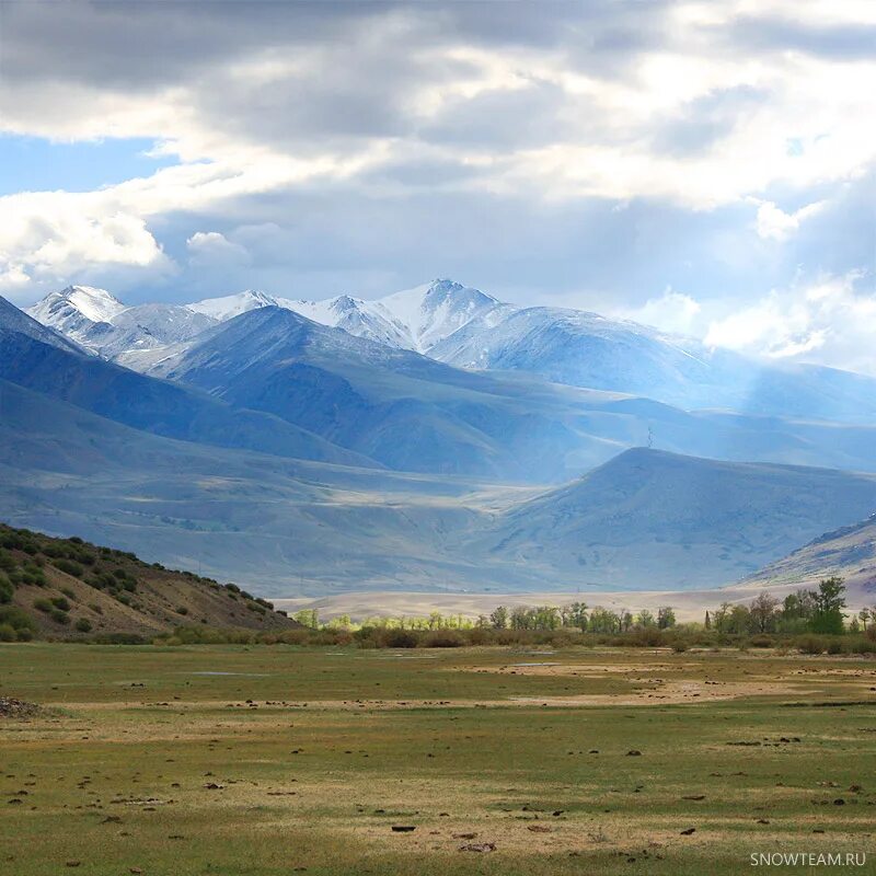 телецкое озеро алтай. плато укок заповедник. плато укок алтайский. северо чуйский хребет курай. плоскогорье укок алтай.