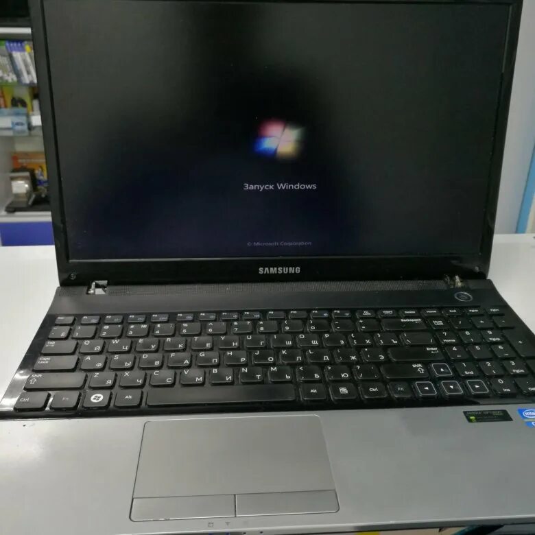 Samsung np300. Ноутбук Samsung 300e5a. Ноутбук самсунг np300. Samsung np300e5a 300e5a. Np ноутбук купить