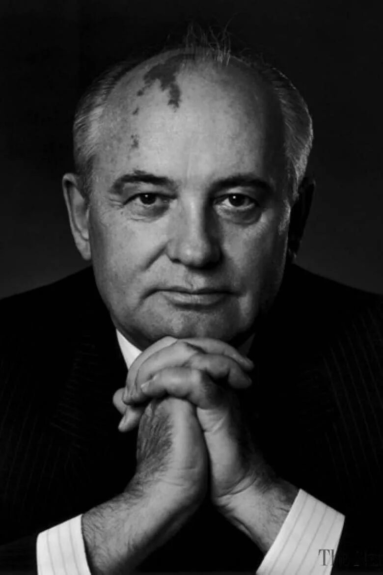 Портрет политических деятелей. Горбачев 1931. Горбачев 1990.