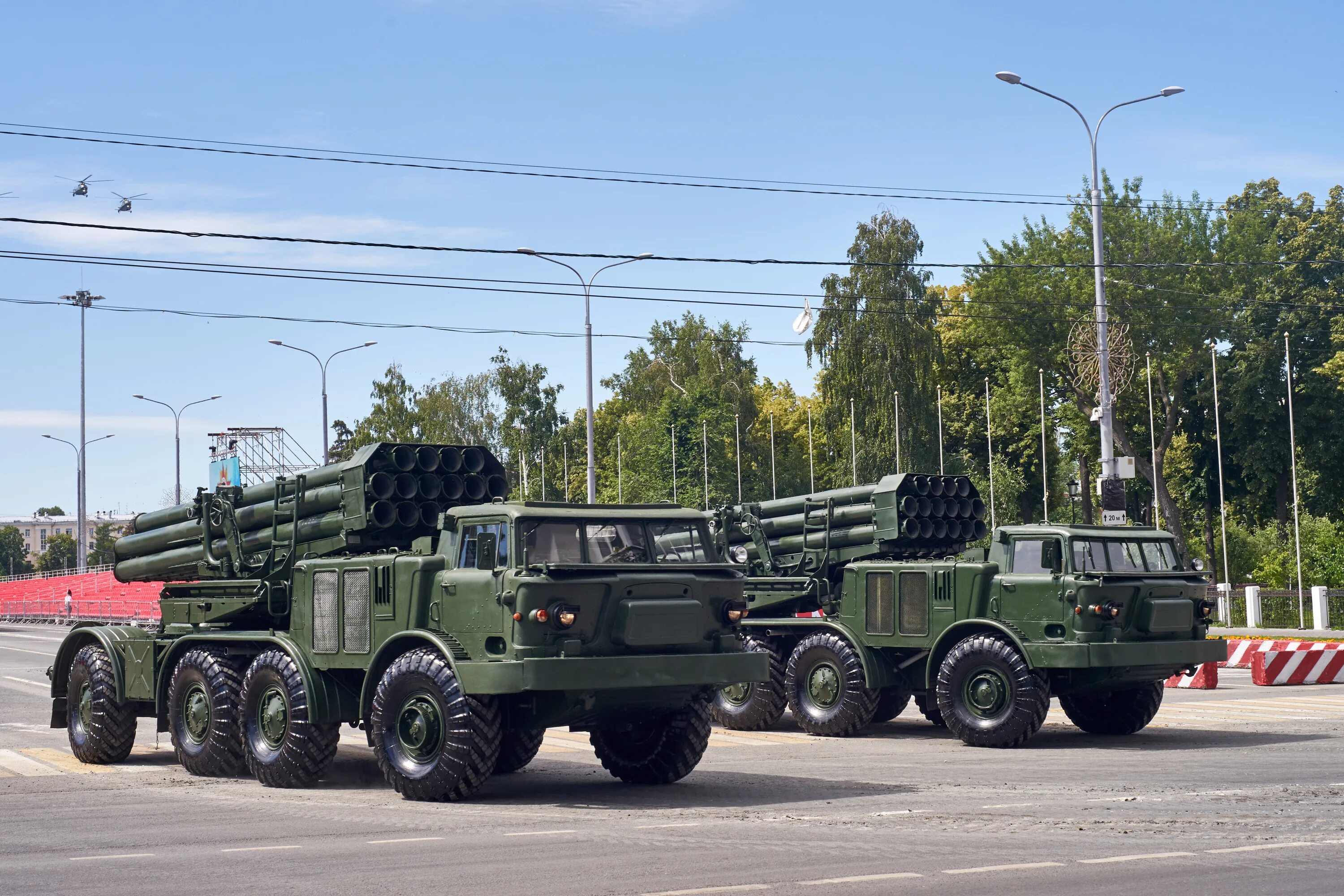 маз 7917 военный. маз-537 ракетный тягач. маз 543 шторм. маз-543 ураган тягач. маз военный тягач 543.