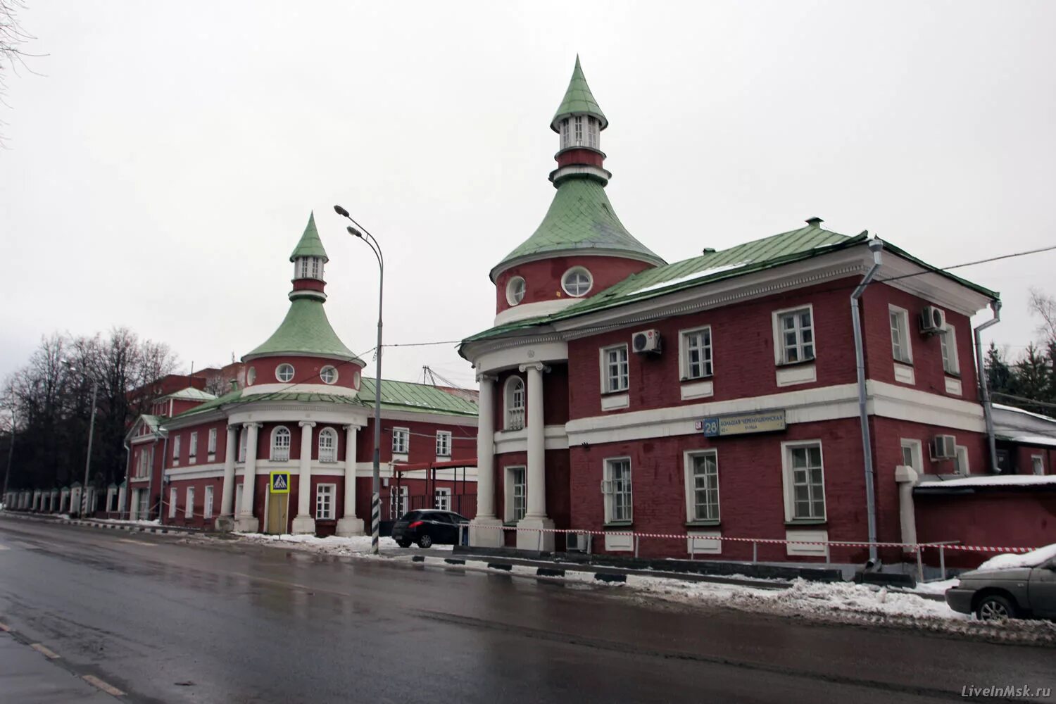 Усадьба Черёмушки-Знаменское. Усадьба Черемушки в Москве. Усадьба Меньшикова в Москве большая Черемушкинская. Усадьба Черёмушки-Знаменское Знаменская Церковь. Черемушки знаменское