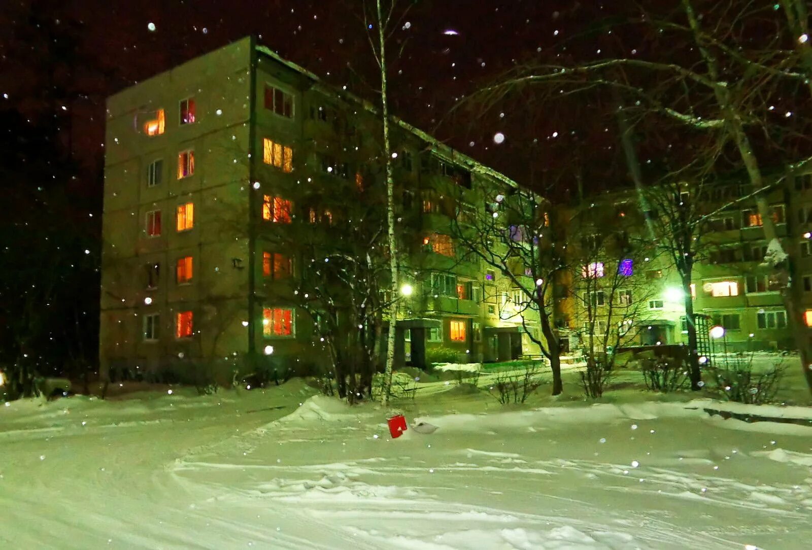 Усть илимск карла маркса мечтателей. Мечтателей 11 уфа. Ул мечтателей усть илимск. Усть илимск часы. Мечтателей 20.