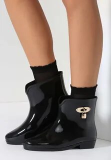 Резиновые сапоги женские короткие