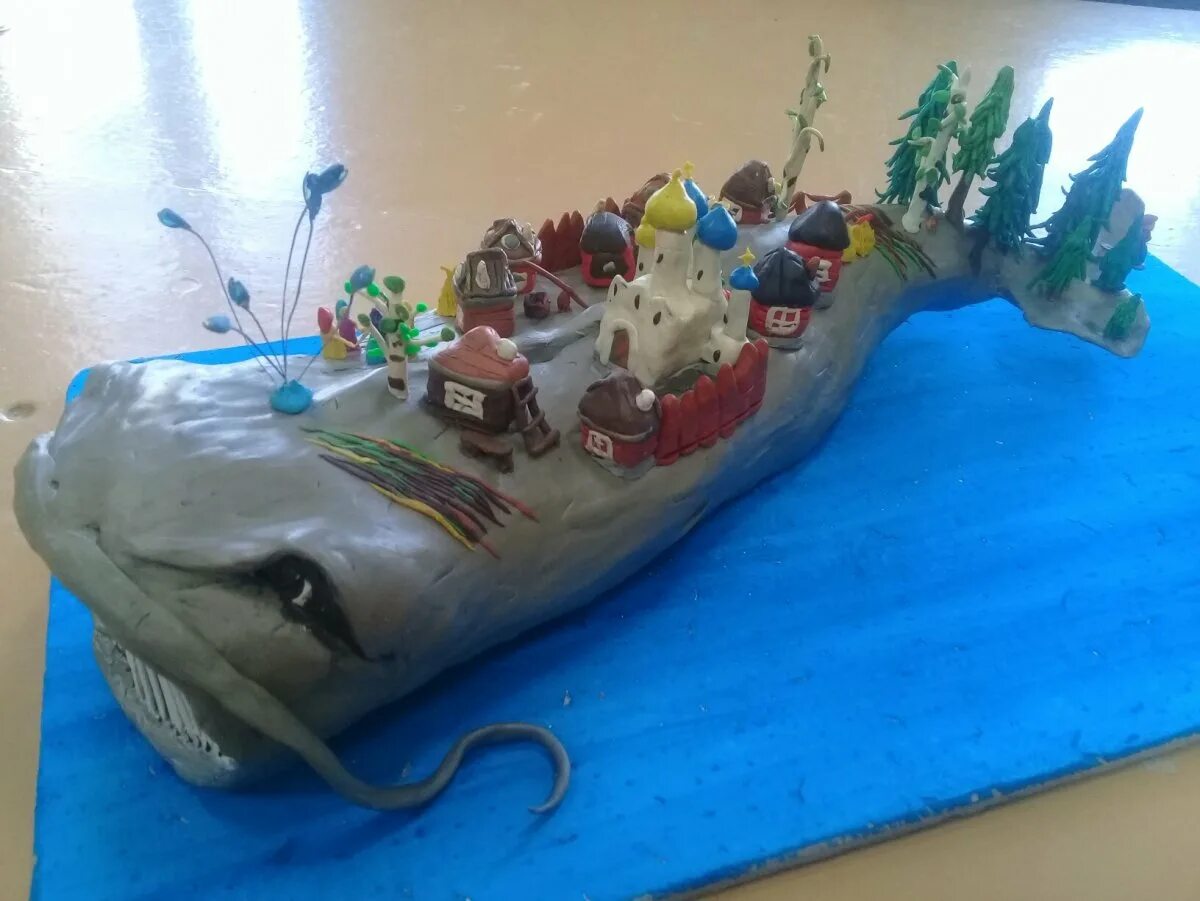 Чудо юдо рыба кит из кабачка. Подлодка из пластилина. Чудо юдо рыба кит поделка. Рыба кит из кабачка. Чудо юдо рыба кит из папье маше.