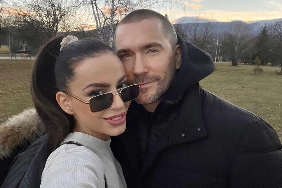 Олег и марианна винник санкт-петербург. Винник бизнесмен из питера. Олег винник бизнесмен и алекс. Олег винник рейс 9268. Олег винник и марианна винник.