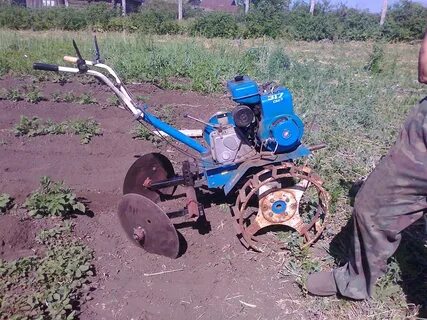 Мотоблок зарывается