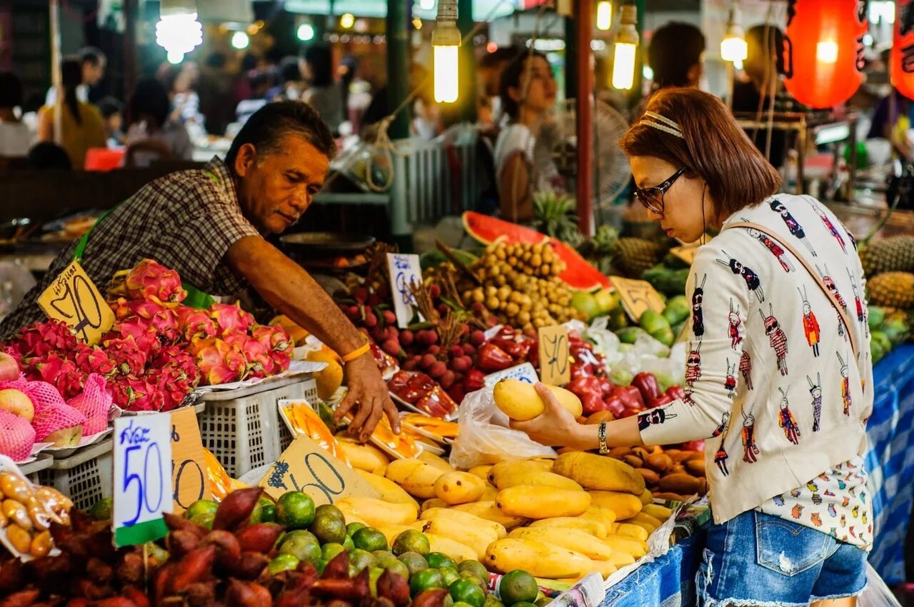 Национальные рынки россии. Продуктовый рынок. Фруктовый рынок. Тайланд рынок. Торговля на рынке.