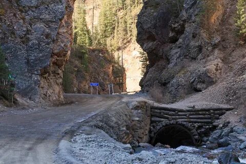 Красные ворота горный