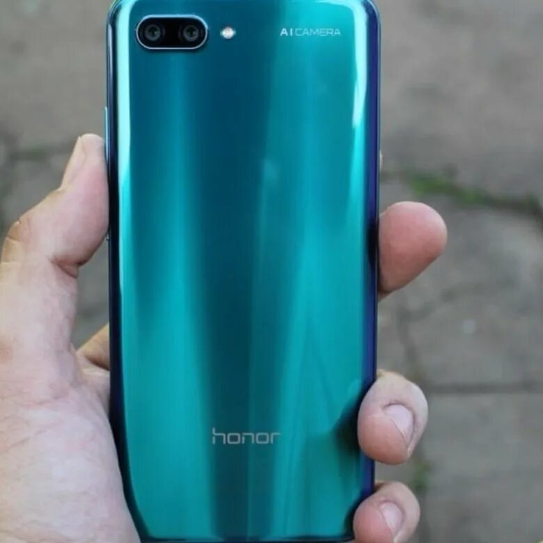 Хонор 10 зеленый. Huawei Honor 10 зелёный. Хонор 10 Лайт зеленый. Honor 10 Silver. Телефон хонор зеленый