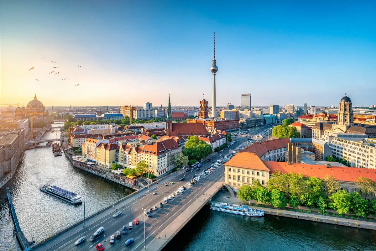 Алмания. Берлин город в Германии. Столица Германии город Берлин. Столица Германии Берлин фото. Берлин панорама.