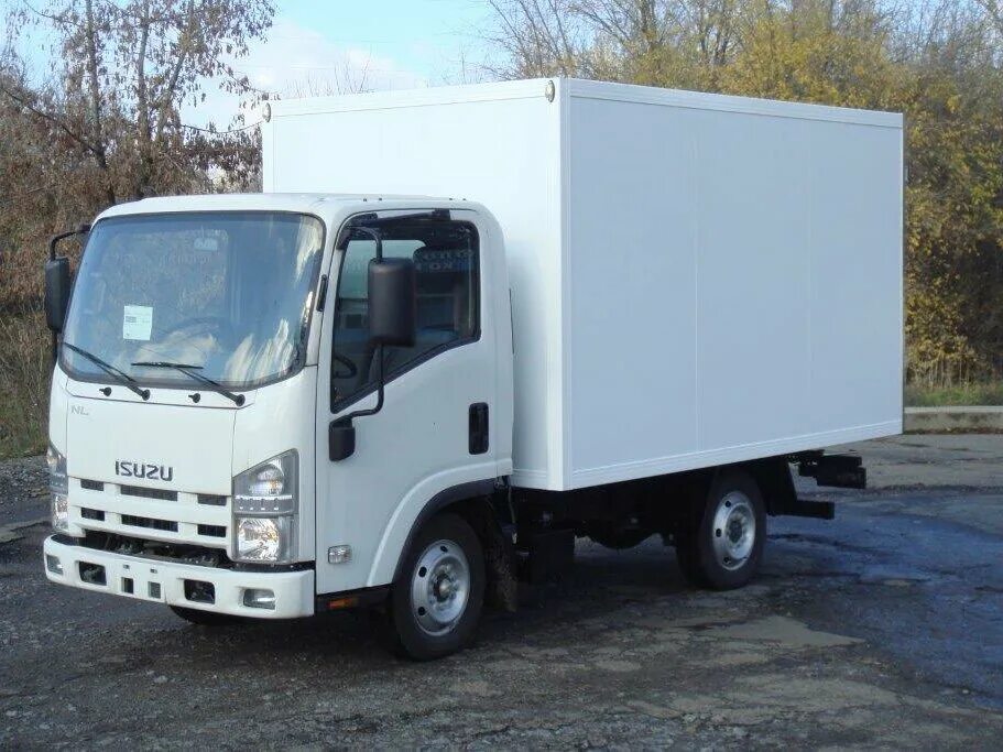 Фургон категории б. Isuzu nlr85. Исузу nlr85 самосвал. Исузу НЛР 85. Шасси Isuzu nlr85a.