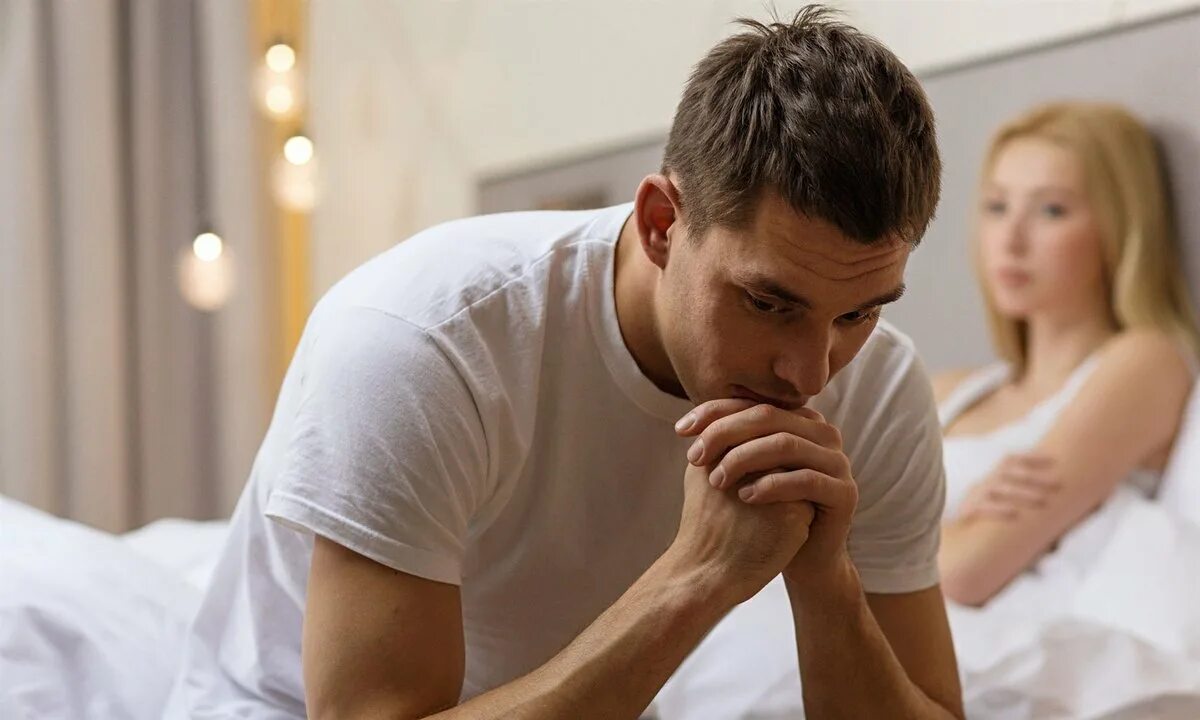 Плохо стоит и падает. Мужчине плохо. почему у мужчины не стоит. проблемы у мужчин. у мужчины плохо стоит причины.