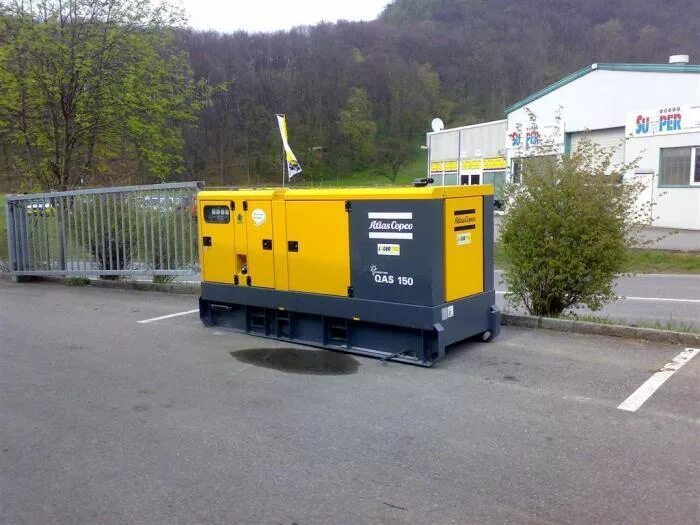 Генератор atlas copco qas. Atlas copco qas 150. atlas copco генератор qas. генератор 150 квт дизель атлас копко. генератор atlas copco qas 30 kd.