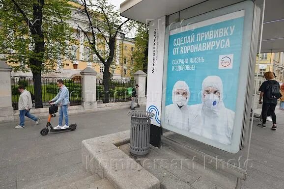 Транспорт на манежной. Ретро парад спб 2022. Транспорт на манежной. Транспорт на манежной. Транспорт на манежной.