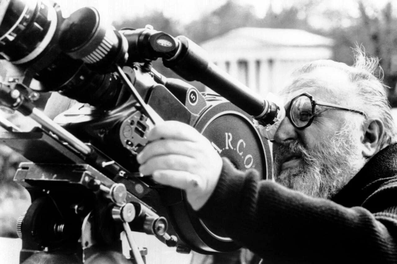 Сержио леоне. Серджио леоне режиссер. Sergio leone - 3 января 1929. Серджио леоне фильмография. Серджио леоне 1963.