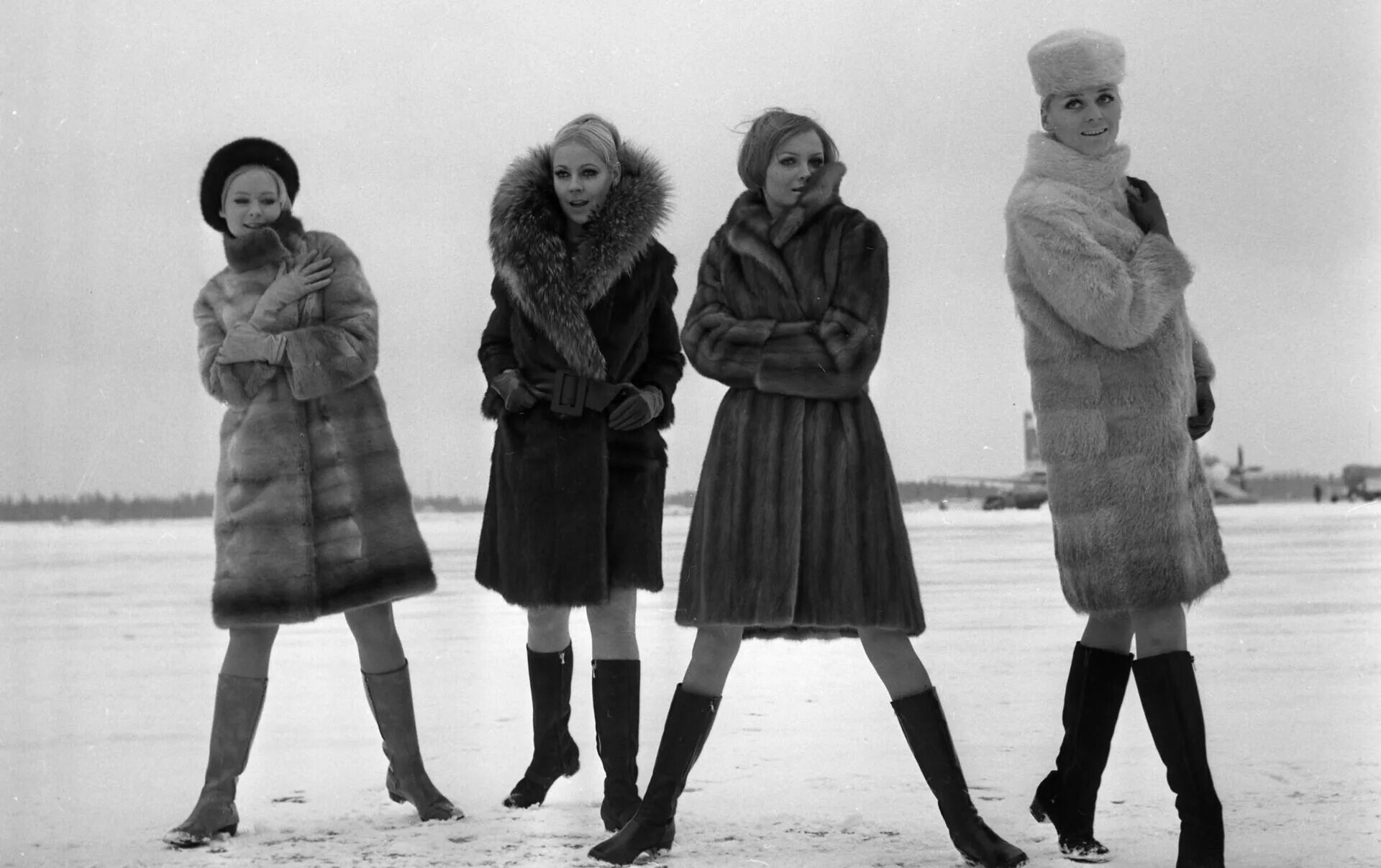 Пальто 70