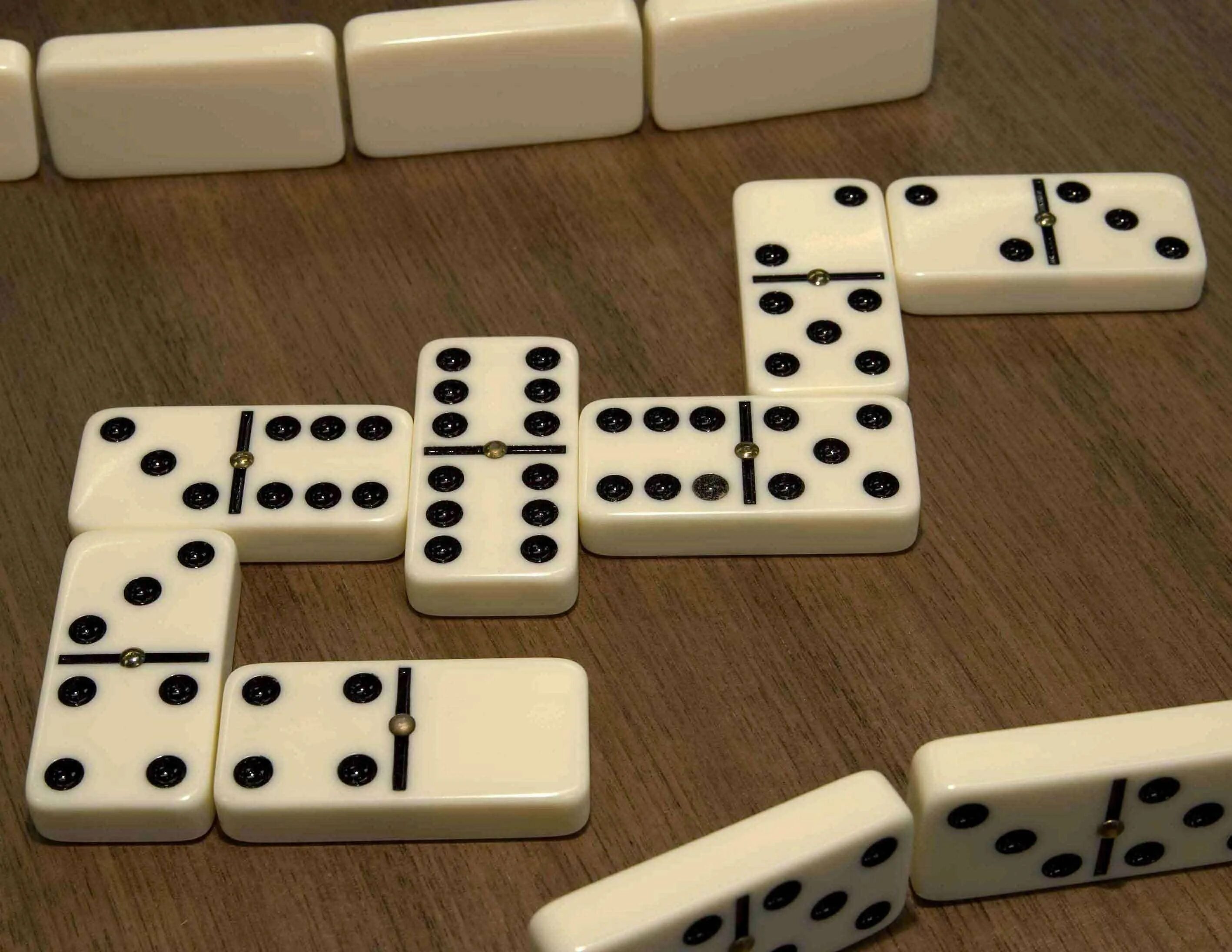 Составить домино. Игра домино классика. домино &quot;классика&quot;87101. настольная игра домино. домино 505.