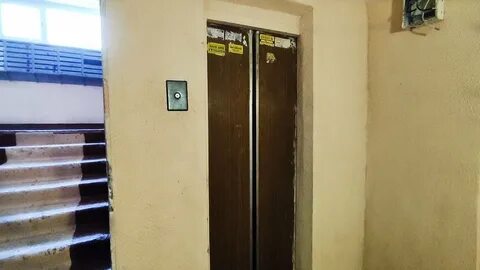 В лифт 8 этажного