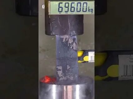 Гидравлический пресс на луне