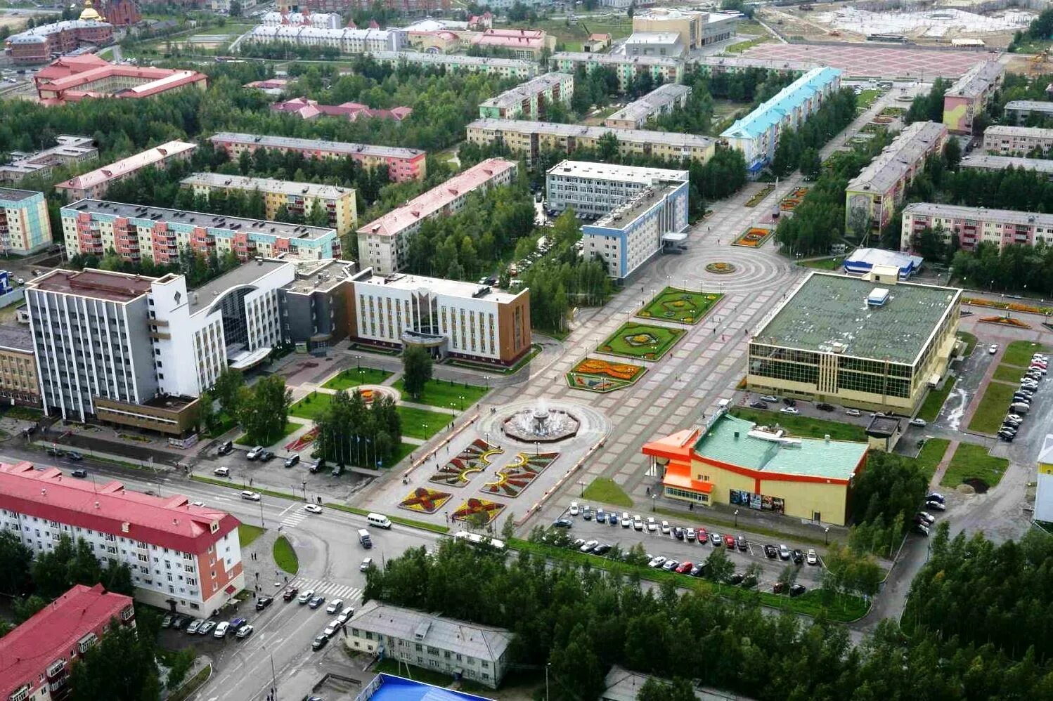Нефтеюганск центр города. Г нефтеюганск тюменская область. Г нефтеюганск тюменская область. Г нефтеюганск тюменская область. Нефтеюганск тюменская область.