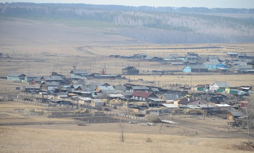 По иркутск на неделю. Деревня Зады. Деревня Зады Иркутская область. Село очко. Очко поселок.