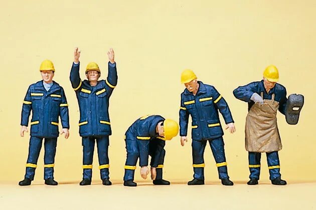 рабочий миниатюра. миниатюрные истории. рабочий миниатюра. серп миниатюры покрашенные. рабочий миниатюра.