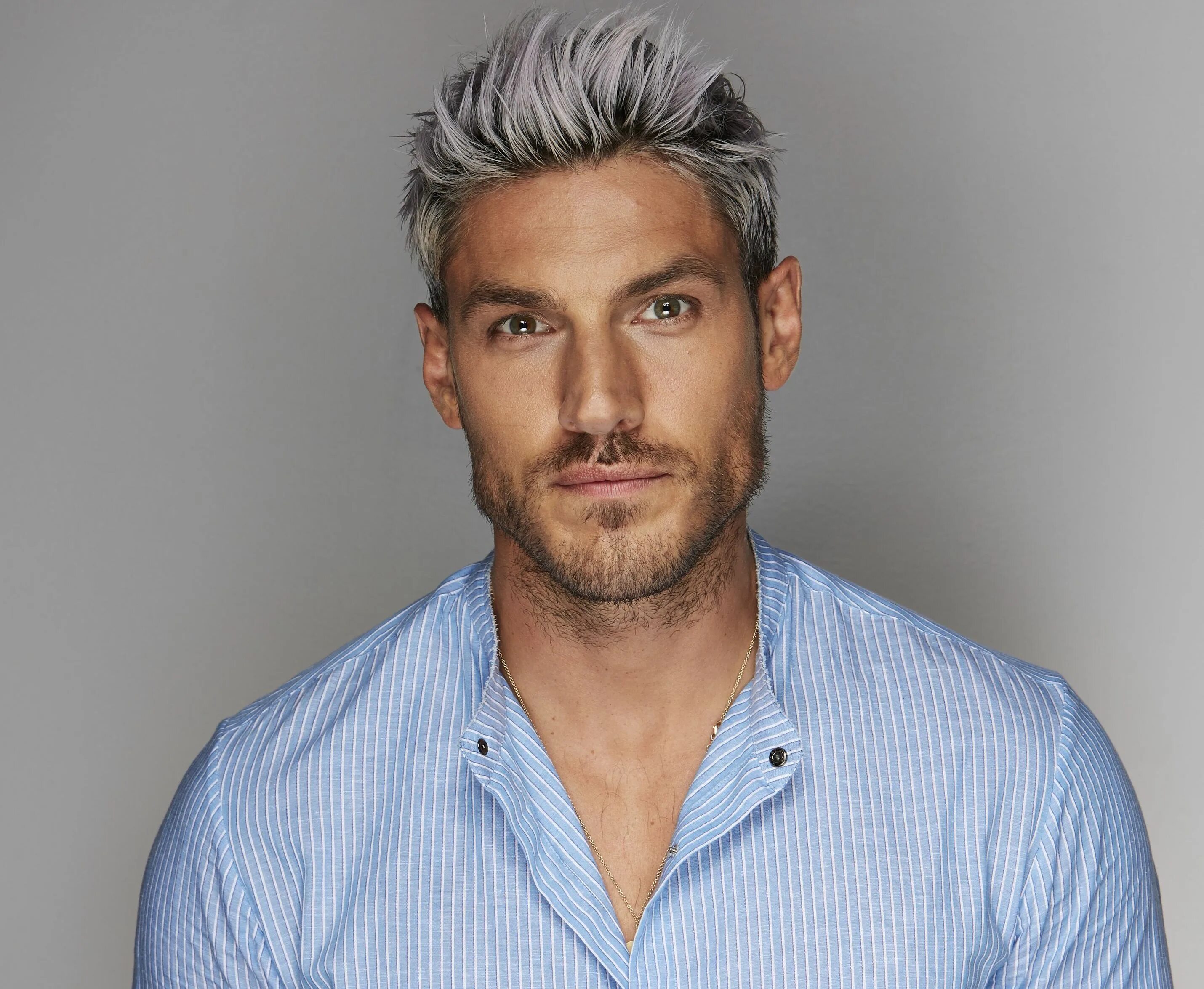 цвет волос мужские. пепельные волосы у мужчин. цвет волос мужские. цвет волос мужские. цвет волос мужские.