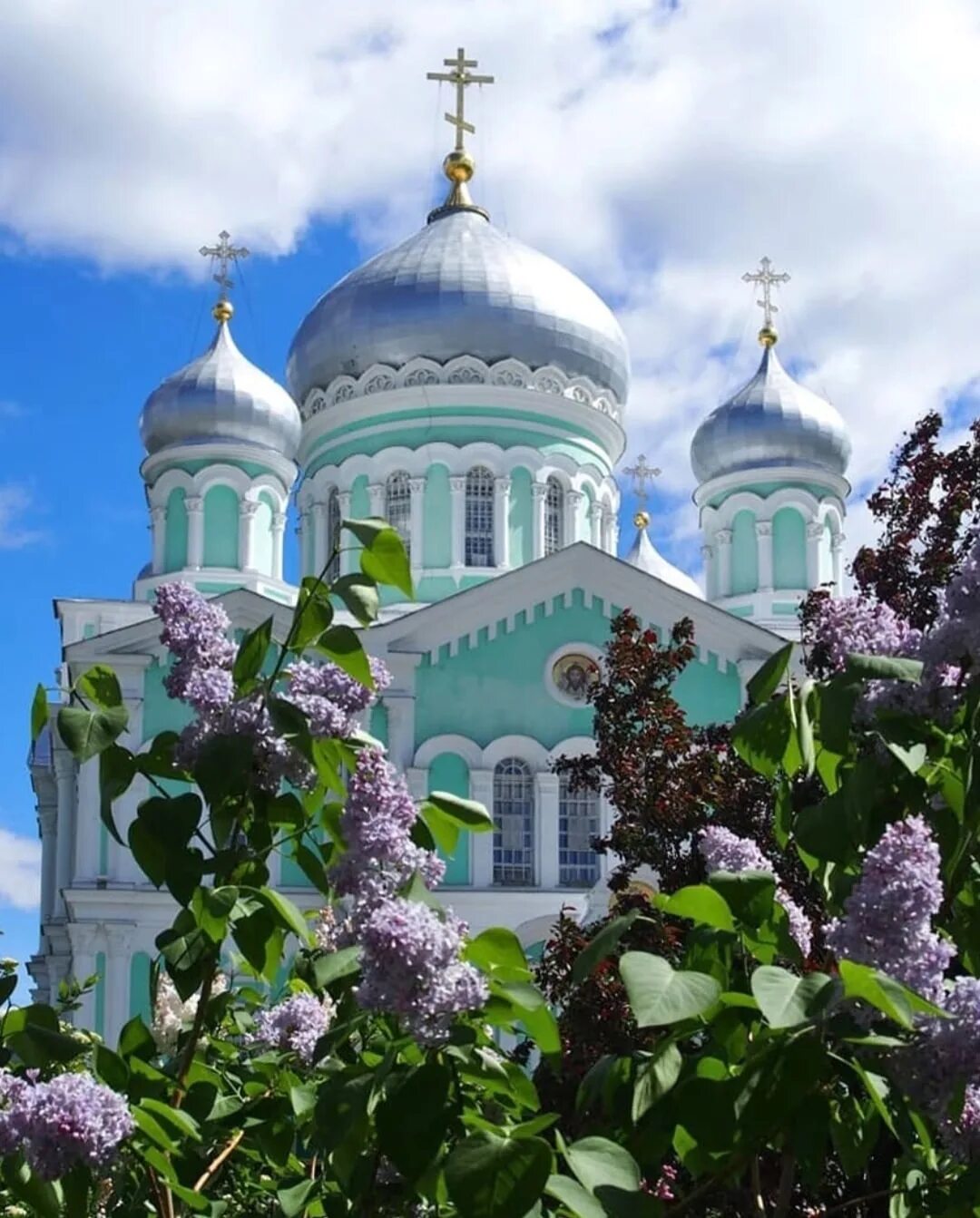 Дивеево Серафимо-Дивеевский. Свято-Троицкий Серафимо-Дивеевский монастырь. Церковь Дивеево. Дивеевский женский монастырь сайт