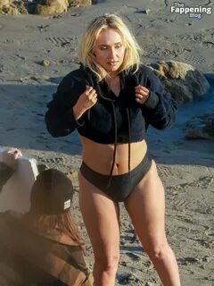Hayden Panettiere is Making Her Sexy Comeback on the Set of a Beach Shoot in Mal
