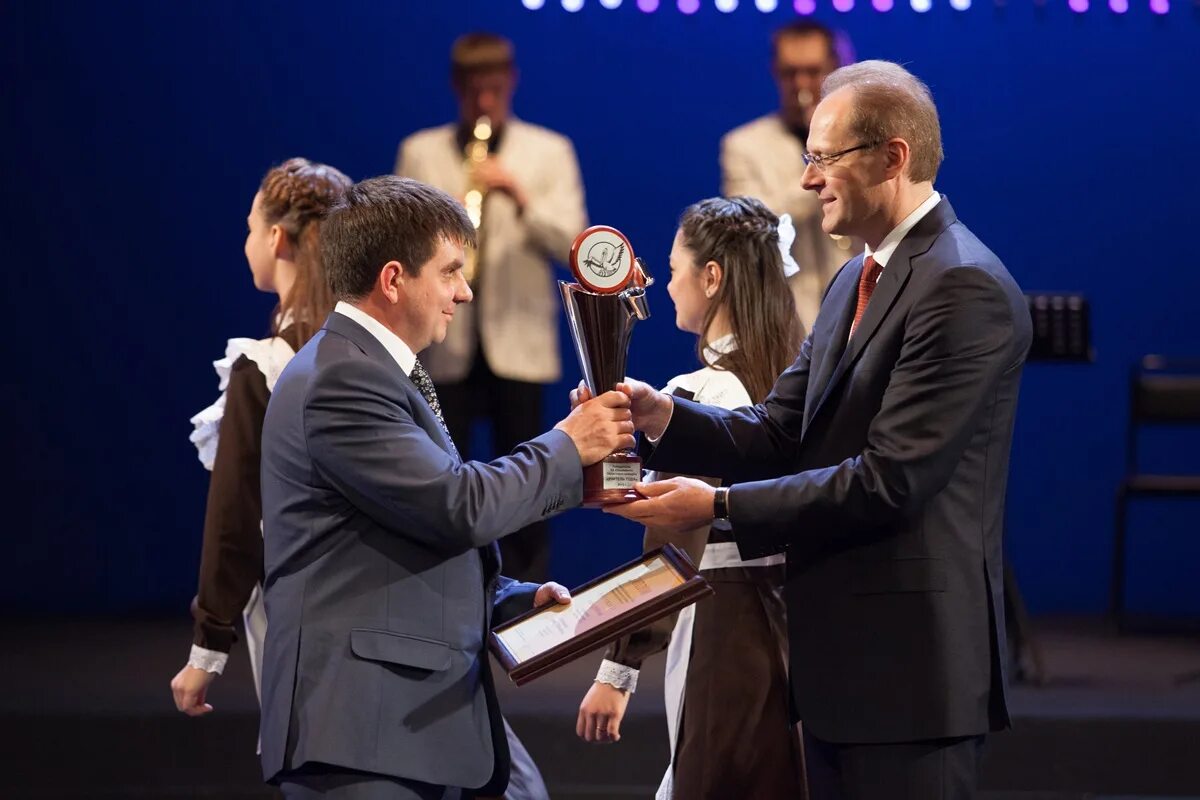 конкурсы для педагогов новосибирск. всероссийский конкурс выготского 2021. ножки воспитательницы. победитель конкурса. победитель конкурса выготского.