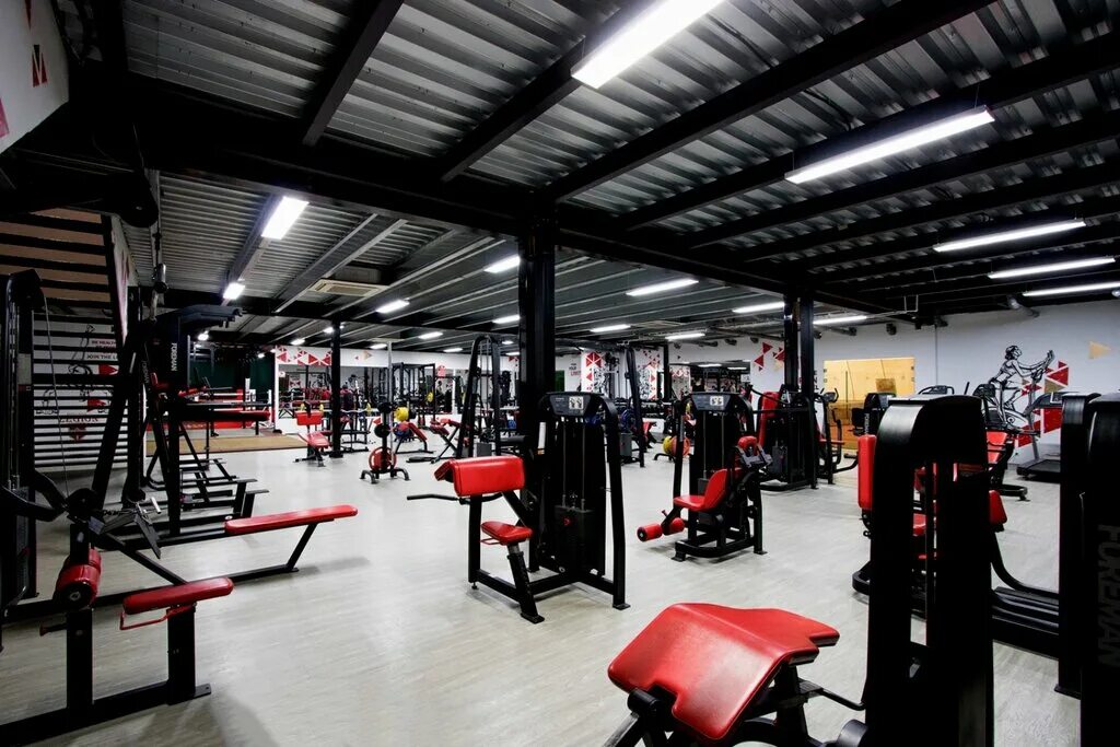 легион фитнес, москва. лазертаг дубровка. клуб легион москва. тренажерный зал легион борисово. фитнес легион братеево.