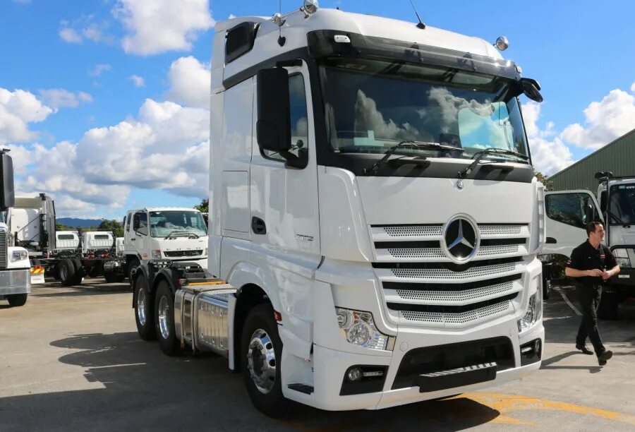 Мерседес-Бенц Актрос 2020. Mercedes Actros 2020. Мерседес Actros 2020. Mercedes Actros самосвал 2020. Куплю новый мерседес актрос