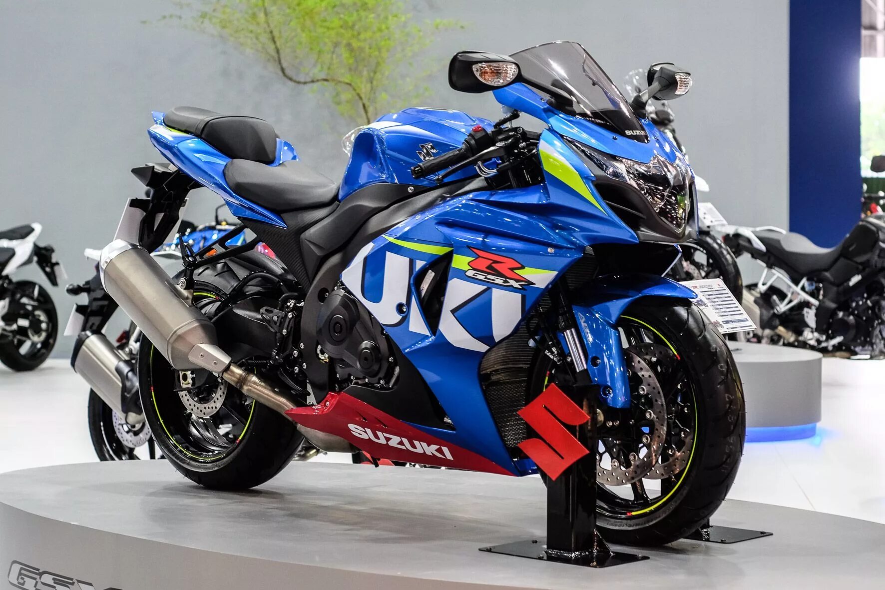 Suzuki GSXR 1000. Suzuki GSX-r1000 l7. Suzuki GSX-R 1000 L. Suzuki GSX-R 1000 2015. Gsx r купить