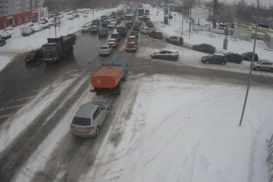 Рязань кремль с высоты. Музей заповедник кремль рязань. Рязань 2006 год. Понедельник рязани. Пробки рязань сейчас.