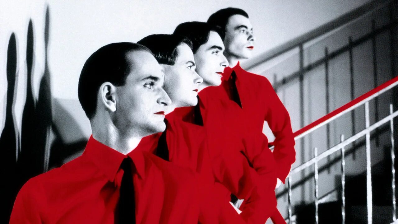 Крафтверк робот. Группа kraftwerk. группа kra. немецкая группа kraftwerk. крафтверк солист.