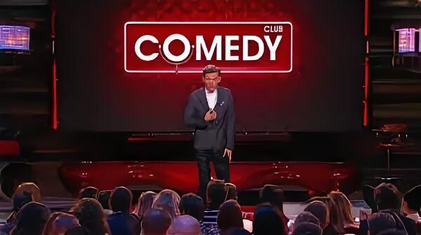 Камеди клаб бог и дьявол создают мир. Камеди клаб галустян и ревва. Сцена камеди. Камеди фон. Камеди клаб измена актриса.