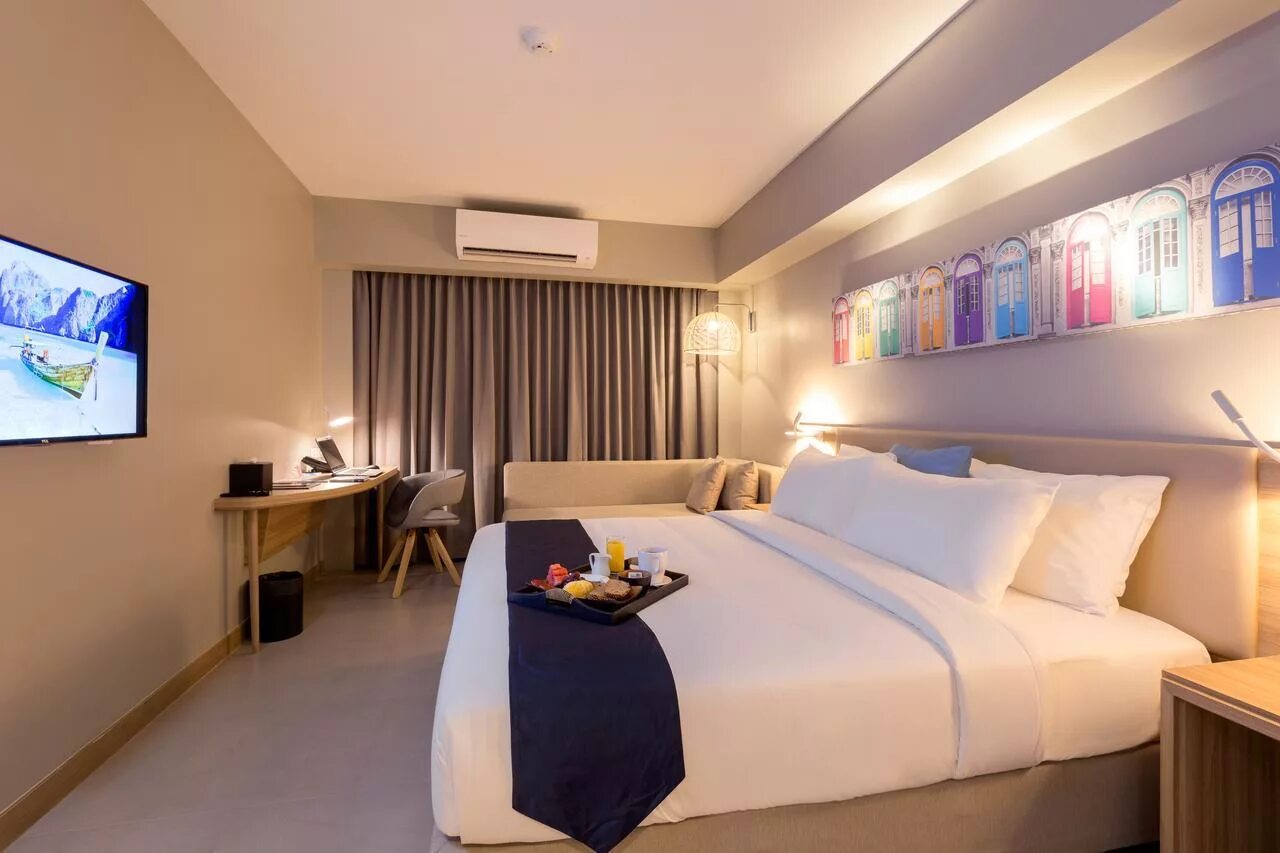 Oakwood hotel пхукет. Journey hub phuket 4. Oakwood hotel journeyhub phuket 3*. Oakwood hotel journeyhub phuket 4*. Oakwood hotel journeyhub phuket 4*.
