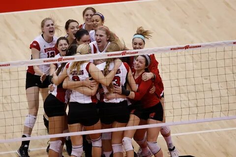 Volleyball: No. 3 Wisconsin silences any doubt of road struggles - The.