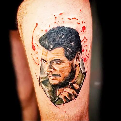 Че гевара тату реализм. Татуировка че гевара у марадоны. Фидель кастро тату. Фидель кастро тату. Че гевара.